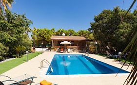 Villa Coral Bay Cottage By Villa Plus